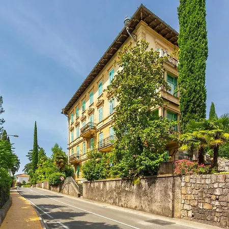 In With Kitchen Διαμέρισμα *