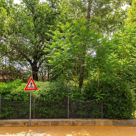 Апартаменти In With Kitchen Опатія